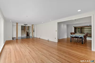 9 Juniper Lane, West Hartford, CT 06117 - Photo 7