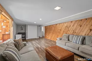 9 Juniper Ln, West Hartford, CT 06117 - Photo 17