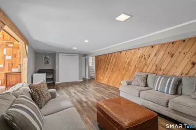 9 Juniper Lane, West Hartford, CT 06117 - Photo 17