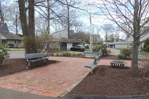 124 S Montowese St, Branford, CT 06405 - Photo 39