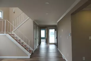 124 S Montowese St, Branford, CT 06405 - Photo 9