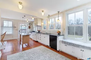 397 Moose Hill Rd, Guilford, CT 06437 - Photo 7