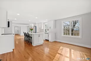 202 Hogan Rd, Hamden, CT 06518 - Photo 11