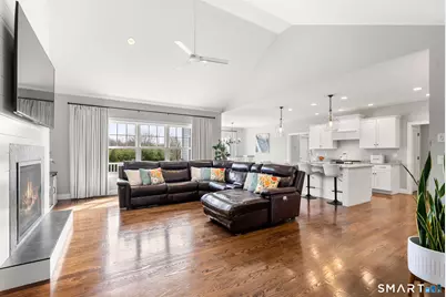 1192 North Grand Street, Suffield, CT 06093 - Photo 9