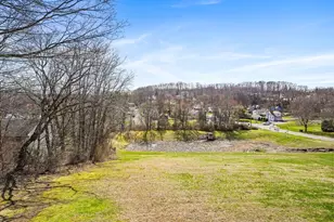 173 Russo Ave, East Haven, CT 06512 - Photo 9