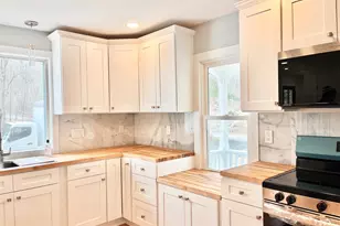 44 Main St, Essex, CT 06409 - Photo 7