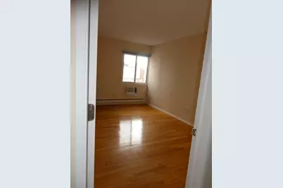 203 West Walk, West Haven, CT 06516 - Photo 11