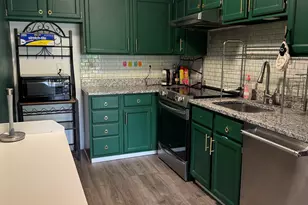 103 Peddlars Dr, Branford, CT 06405 - Photo 5