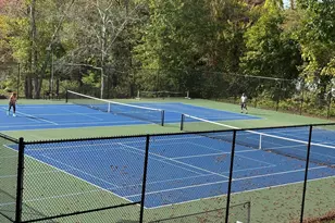 103 Peddlars Dr, Branford, CT 06405 - Photo 3