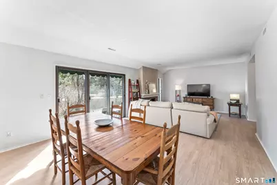 640 Heritage Village #B, Southbury, CT 06488 - Photo 9