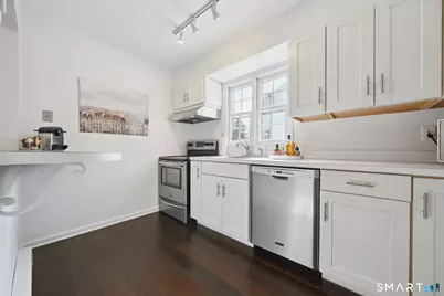 84 Parade Hill Road #84, New Canaan, CT 06840 - Photo 7