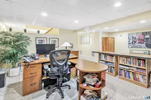 8 Koger Rd, Trumbull, CT 06611 - Photo 31