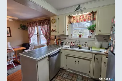 22 Pond Road, Franklin, CT 06254 - Photo 5