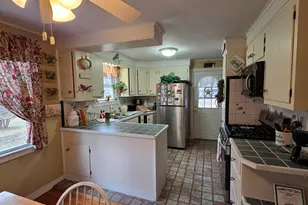 22 Pond Rd, Franklin, CT 06254 - Photo 7