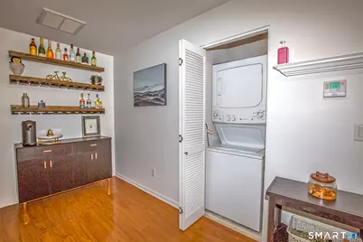 26 Schoolhouse Drive #308, West Hartford, CT 06110 - Photo 9