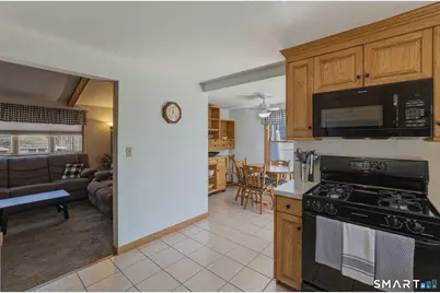 88 Brookview Avenue, Waterbury, CT 06706 - Photo 5