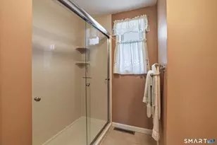 88 Brookview Ave, Waterbury, CT 06706 - Photo 19