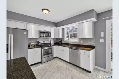 1 Wilshire Road #B, Madison, CT 06443 - Photo 13