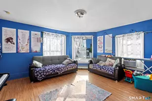 202 James St, Bridgeport, CT 06604 - Photo 15