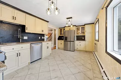 5 Burnham Street, Berlin, CT 06037 - Photo 13