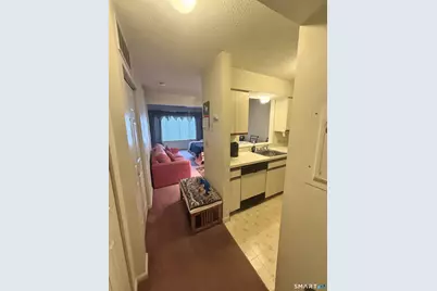 1690 Dixwell Avenue #B3, Hamden, CT 06514 - Photo 3