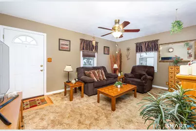 33 Winter Street, Plainville, CT 06062 - Photo 5