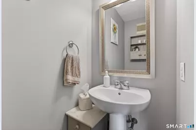 135 New Britain Avenue #5, Plainville, CT 06062 - Photo 17