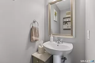 135 New Britain Ave, Plainville, CT 06062 - Photo 17