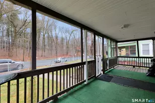 382 Vine St, Hartford, CT 06112 - Photo 5