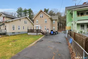 382 Vine St, Hartford, CT 06112 - Photo 33