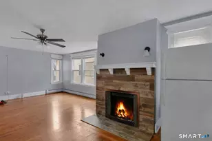 382 Vine St, Hartford, CT 06112 - Photo 7