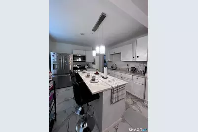 54 Ward Place, Hartford, CT 06106 - Photo 5