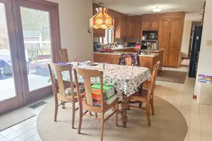 10 Boris Ct, Meriden, CT 06450 - Photo 15