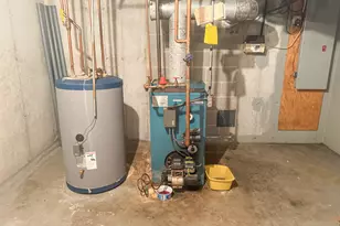 10 Boris Ct, Meriden, CT 06450 - Photo 37