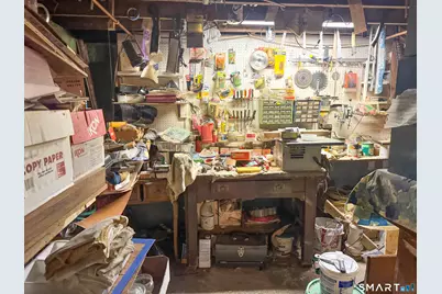 109 Barclay Street, Bridgeport, CT 06610 - Photo 35