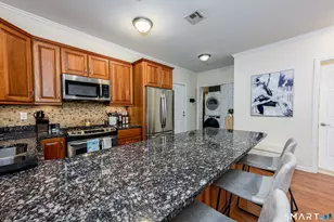 60 Maple St, Branford, CT 06405 - Photo 11