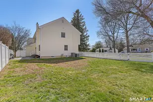 10 Maurice St, Norwalk, CT 06851 - Photo 37