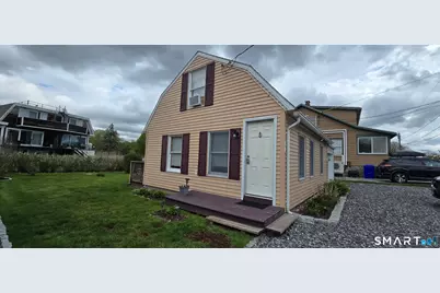 42 Noble Avenue, Groton, CT 06340 - Photo 1