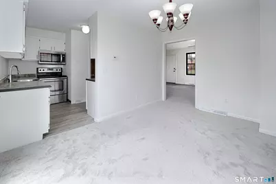 35 Bay Path Way #35, Branford, CT 06405 - Photo 11