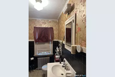 70 Judwin Avenue, New Haven, CT 06515 - Photo 13