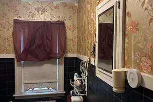 70 Judwin Ave, New Haven, CT 06515 - Photo 13