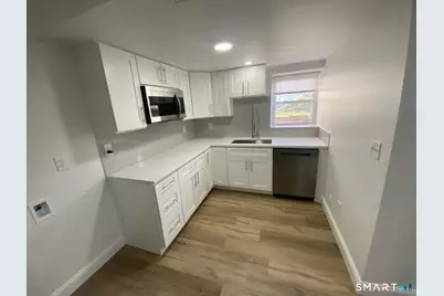 95 Marcel Street, Bridgeport, CT 06606 - Photo 21