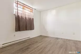 24 Merrill St, Hartford, CT 06106 - Photo 5