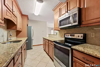 1325 Farmington Avenue #APT 54, Bristol, CT 06010 - Photo 7