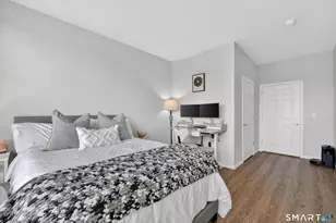 25 Adams Ave, Stamford, CT 06902 - Photo 21