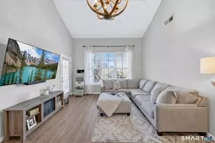 25 Adams Ave, Stamford, CT 06902 - Photo 13