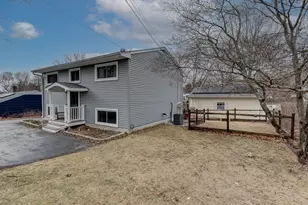 335 Cow Hill Rd, Groton, CT 06355 - Photo 3