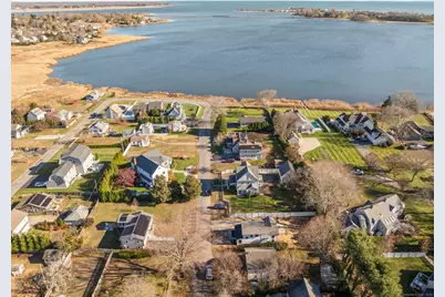 23 Clinton Avenue, Old Saybrook, CT 06475 - Photo 31