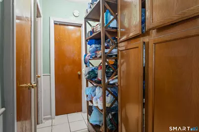 160 Springdale Avenue, Meriden, CT 06451 - Photo 9