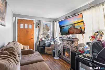 160 Springdale Avenue, Meriden, CT 06451 - Photo 7